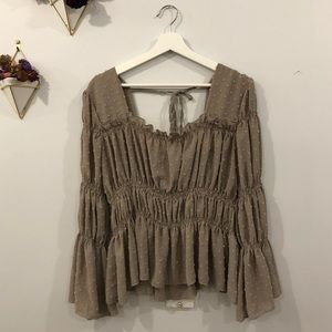 Bell sleeve blouse
